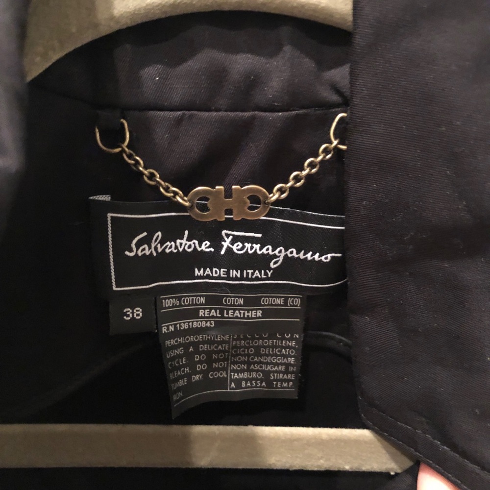 Salvatore Ferragamo Black Jkt with leather piping - Picture 3 of 6